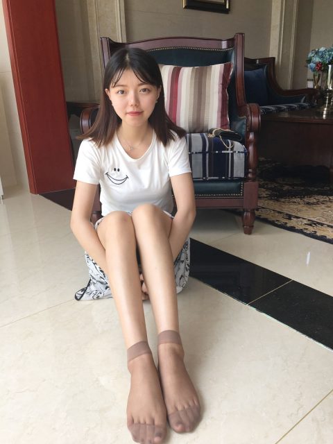 [合集]学妹校园寝室丝短袜美脚全套42期，大小8.38G-孔雀海|珍藏合集